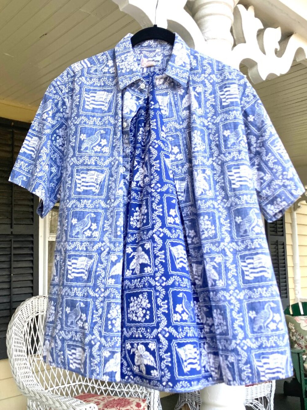 Reyn Spooner 100% Cotton Flag, Floral & Fauna Hawaiian Shirt, Men’s